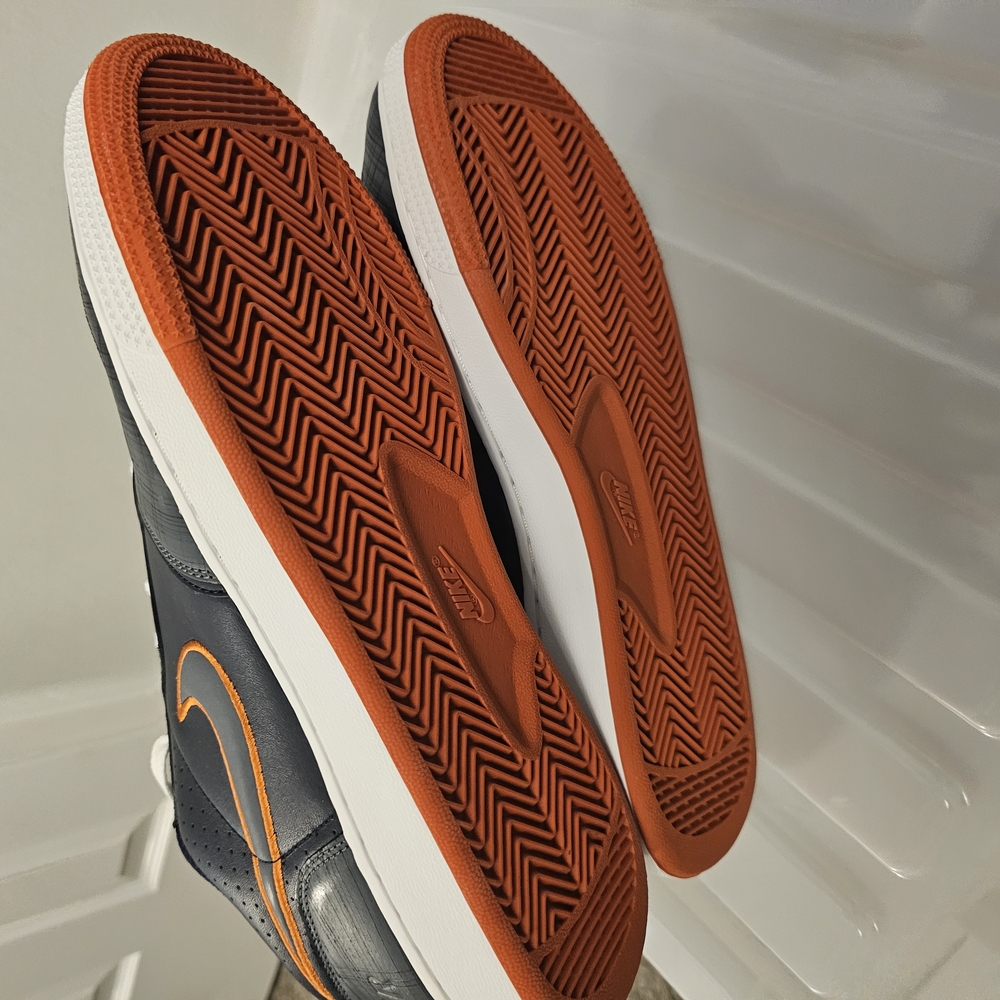Nike Navy and Orange Sneakers - Picture 3 of 4